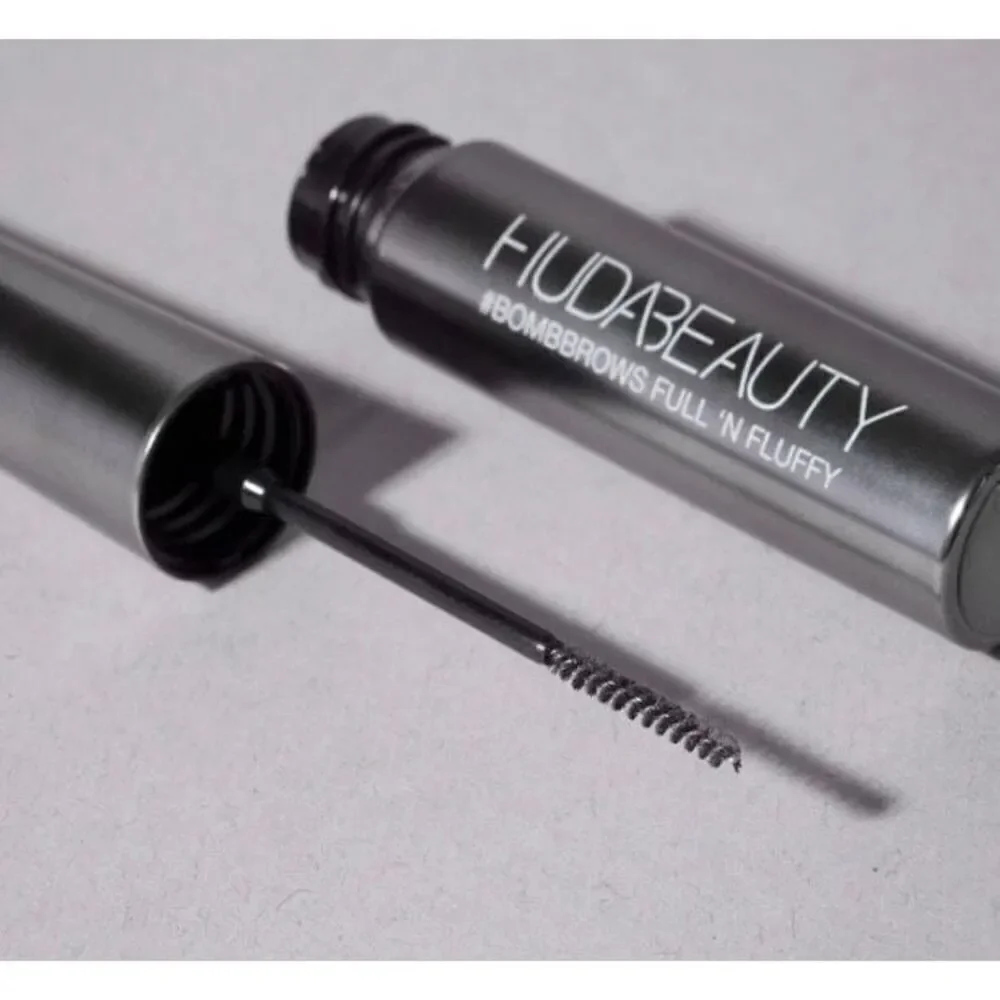 HUDA BEAUTY -  NWT #BombBrows Full & Fluffy Fiber Gel in #4 Light Brown - Picture 6 of 11